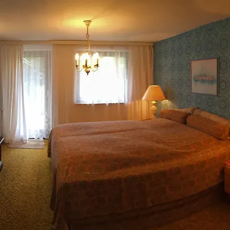 Hotel Sonnen Alp Garni 3*